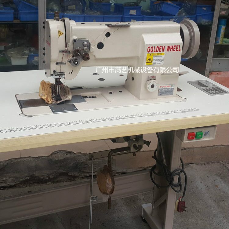 还保证了汽车内饰的质量和美观度