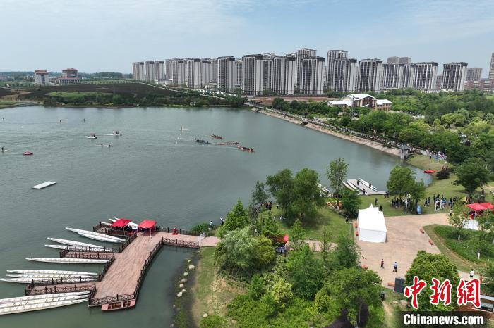 2024长三角中心城市首届大学生龙舟赛在安徽肥西