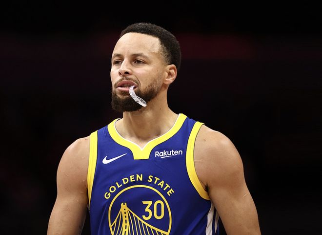 火箭力克鹈鹕升至西部第三 湖人掉至第四 其他球