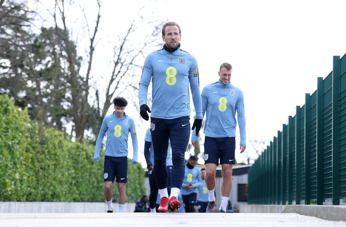 图赫尔世界杯前友谊赛召回主力球员迎战日本