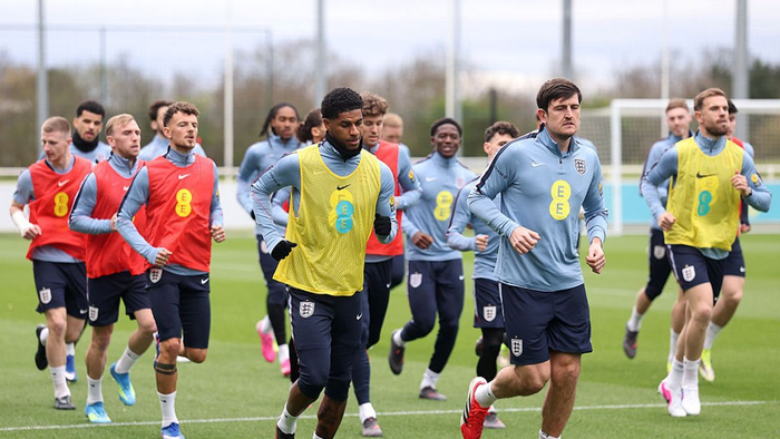 图赫尔世界杯前友谊赛召回主力球员迎战日本