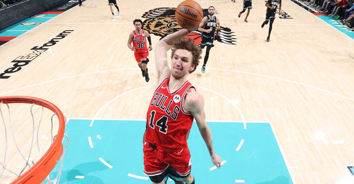 灰熊险胜公牛终结五连败