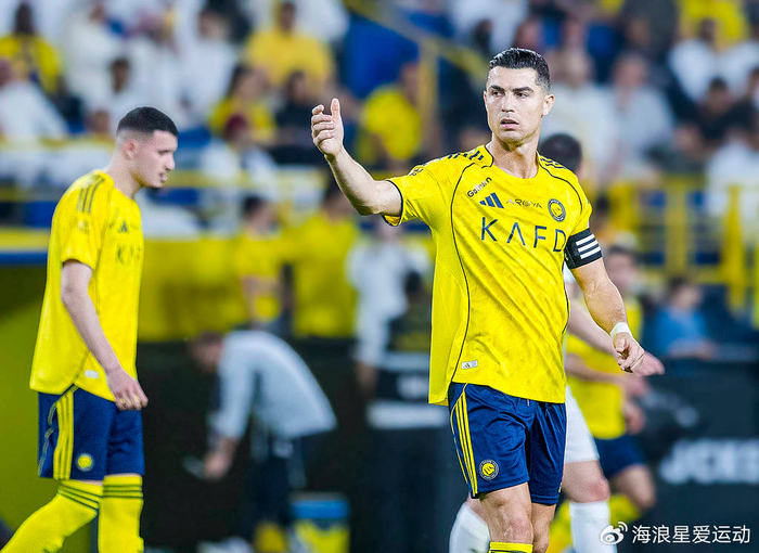 C罗破门助利雅得胜利豪取14连胜 争冠形势愈发明