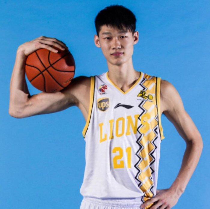 cba常规赛mvp争夺战：庞峥麟、张镇麟等四人激烈